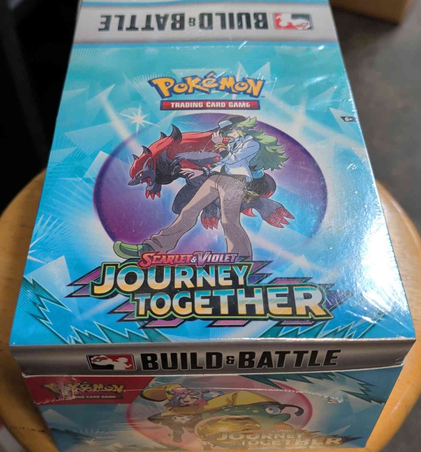 Pokemon - SV09 Journey Together Build and Battle Display