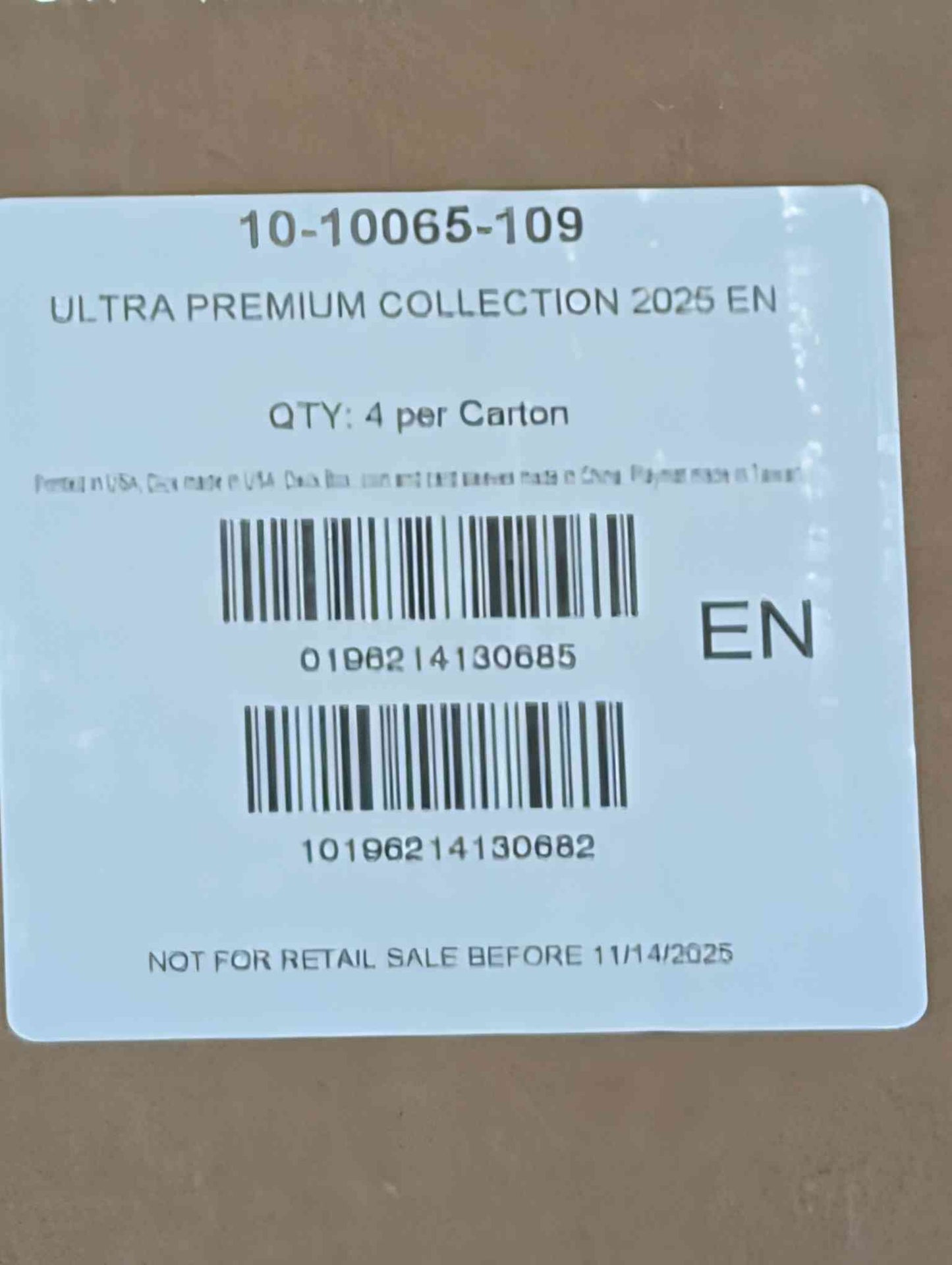 Pokemon - Ultra Premium Collection 2025 Case - Mega Charizard EX UPC