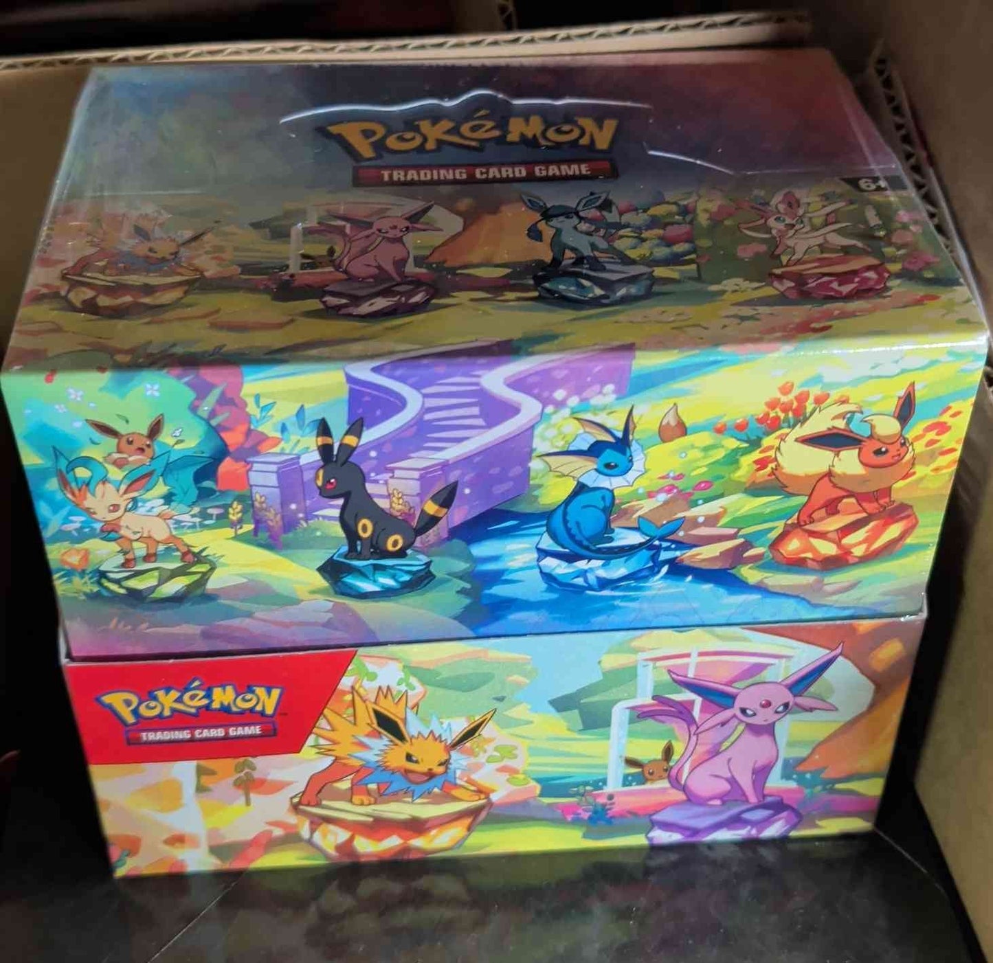 Pokemon - SV8.5 Prismatic Evolutions Mini Tin
